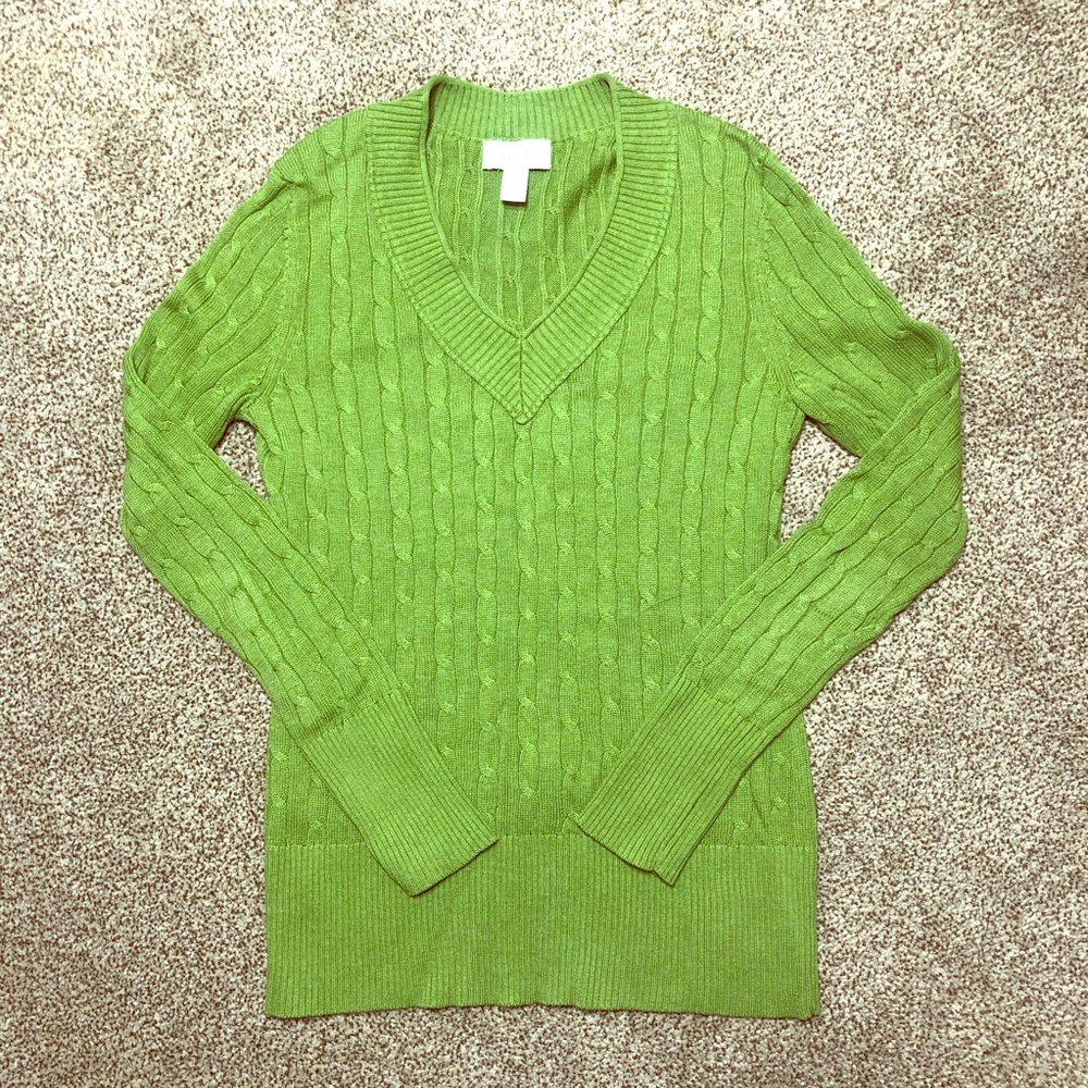 Ann Taylor Loft knit cable v neck sweater size M